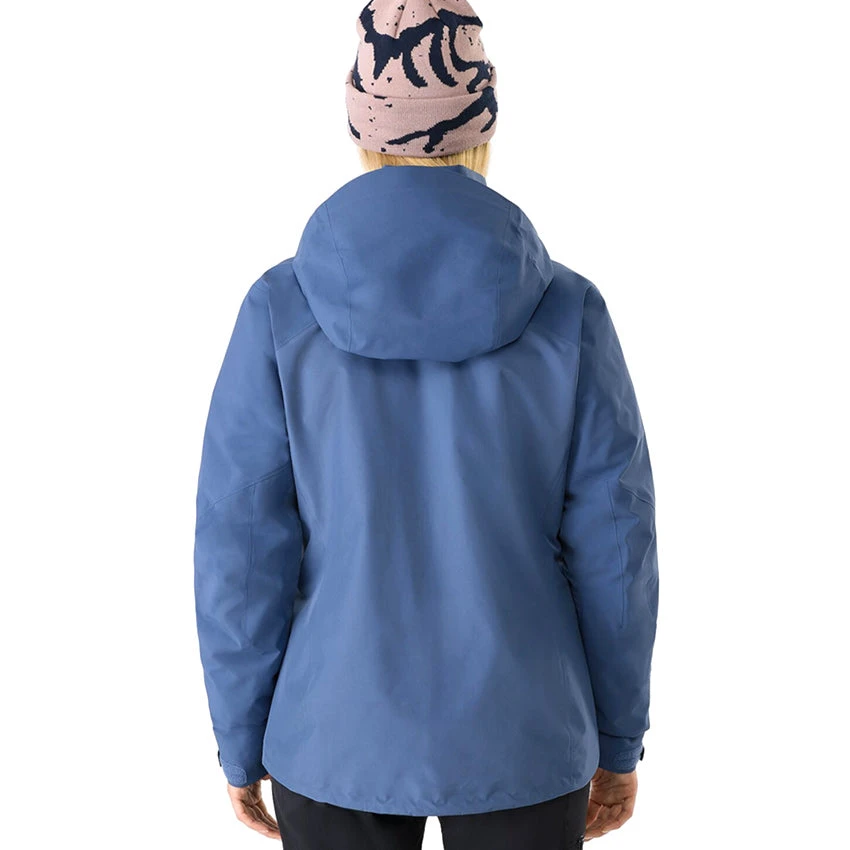 Arc'teryx Women's Beta AR Jacket - Moonlit 4 Arc'teryx Women's Beta AR Jacket - Moonlit - Image 4