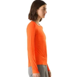 Arc'teryx Women's Taema Crew LS - Spark Heather -Patagonia Outlet Sales Arcteryx SS23 TaemaCrewLS Spark 05
