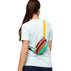 Cotopaxi Kapai 1.5L Hip Pack - Del Día -Patagonia Outlet Sales Cotopaxi SS23 Kapai15L DelDia 04