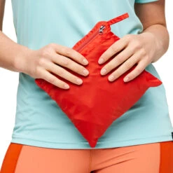 Cotopaxi Women's Teca Half-Zip Windbreaker - Swoop -Patagonia Outlet Sales Cotopaxi SS23 WsTecaHalfZip SW 05