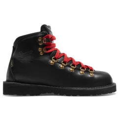 Danner Women's Mountain Pass - Black -Patagonia Outlet Sales Danner MountainPass Black 03