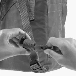 FJÄLLRÄVEN Kånken Mini Backpack - Spicy Orange -Patagonia Outlet Sales Fjallraven KankenMini DeepTurquoise 05 daebc55d 0ec1 4067 8b25 3154a767ba42