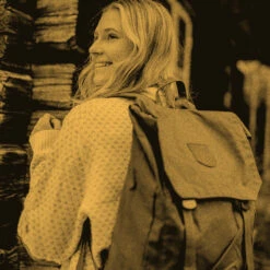 FJÄLLRÄVEN Foldsack No. 1 - Black -Patagonia Outlet Sales Fjallraven SS23 FoldsackNo1 Black 04