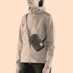 FJÄLLRÄVEN High Coast Pocket - Peach Sand -Patagonia Outlet Sales Fjallraven SS23 HighCoastPocket PeachSand 05