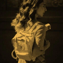 FJÄLLRÄVEN Kånken Mini Backpack - Royal Blue 8 FJÄLLRÄVEN Kånken Mini Backpack - Royal Blue -Patagonia Outlet Sales Fjallraven SS23 KankenMini ArcticGreen 03 2688d71c 2e82 426a 88e5 e6bf8d136e90