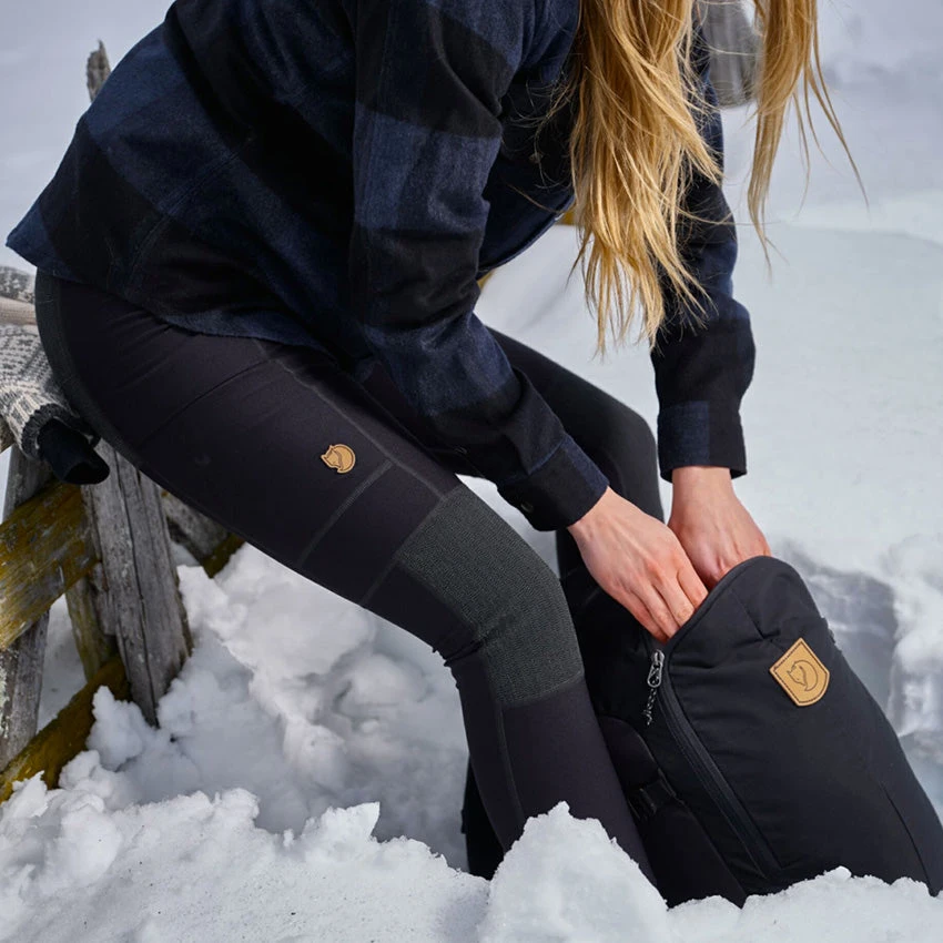 FJÄLLRÄVEN Women's Canada Shirt - Navy / Black 5 FJÄLLRÄVEN Women's Canada Shirt - Navy / Black - Image 5