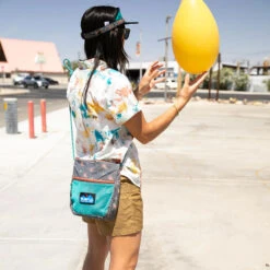 KAVU Women's Chilli Chic Shorts - Heritage Khaki 9 KAVU Women's Chilli Chic Shorts - Heritage Khaki -Patagonia Outlet Sales KAVU SS23 01ChilliChicShorts HeritageKhaki 05