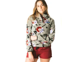 KAVU Women's Elle Shorts - Rhubarb -Patagonia Outlet Sales KAVU SS23 01LElleShorts Rhubarb 04