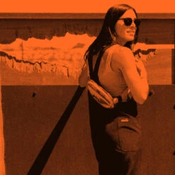 KAVU Spectator Hip Pack - Springtide -Patagonia Outlet Sales KAVU SS23 01SpectatorHipPack ColourRun 05 82d568e8 c58a 4f1f 9b85 dd60a0e44625