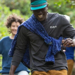 KAVU Men's L/S Etch Art T-Shirt - Black Licorice 8 KAVU Men's L/S Etch Art T-Shirt - Black Licorice -Patagonia Outlet Sales KAVU SS23 MsKlearAboveLSEtchArtTee Black 04