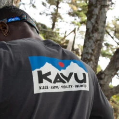 KAVU Men's L/S Etch Art T-Shirt - Black Licorice 9 KAVU Men's L/S Etch Art T-Shirt - Black Licorice -Patagonia Outlet Sales KAVU SS23 MsKlearAboveLSEtchArtTee Black 05