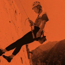 KAVU Peak Seeker Chalk Bag - Earth Sky Tie Dye -Patagonia Outlet Sales Kavu AW23 PeakSeeker ETD 05