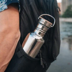Klean Kanteen Reflect 27oz - Brushed Finish -Patagonia Outlet Sales KleanKanteen Reflect Mirrored 04 a75dfc07 6c2c 4ffa 98b1 46ced2c39040