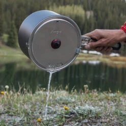 MSR Windburner Sauce Pot 9 MSR Windburner Sauce Pot -Patagonia Outlet Sales MSR CeramicSaucePot 04