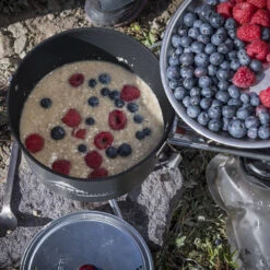 MSR Windburner Sauce Pot 11 MSR Windburner Sauce Pot -Patagonia Outlet Sales MSR CeramicSaucePot 06