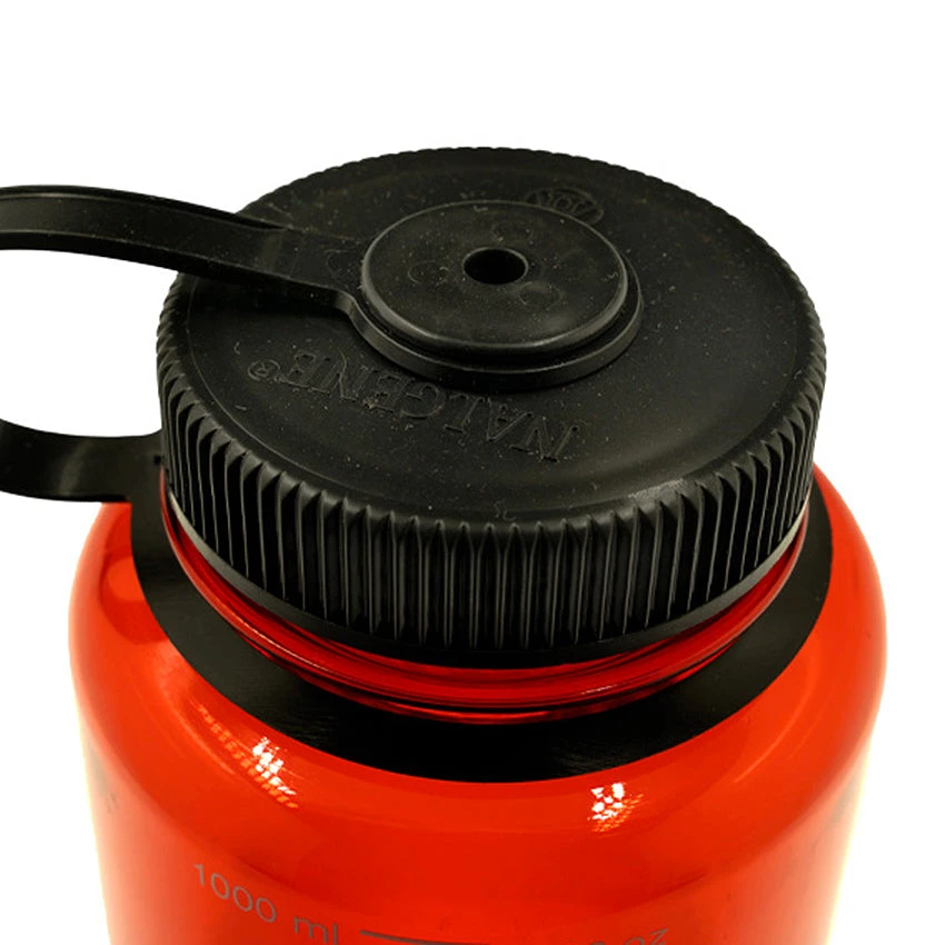 Nalgene 32oz/1L WM Tritan Sustain Bottle - Red 3 Nalgene 32oz/1L WM Tritan Sustain Bottle - Red - Image 3
