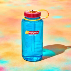 Nalgene 32oz/1L WM Tritan Sustain Bottle - Teal -Patagonia Outlet Sales Nalgene TritanSustain Teal 04