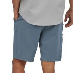 Patagonia Men's Altvia Trail Shorts - 10" - Plume Grey 5 Patagonia Men's Altvia Trail Shorts - 10" - Plume Grey -Patagonia Outlet Sales PATAGONIA altviaTrailShorts PlumeGrey 03