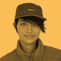 Patagonia P-6 Label Maclure Hat - P-6 Label: Ink Black -Patagonia Outlet Sales Patagonia AW22 MaclureHat Green 03 ed0acc0b 63be 4a9d 8667 156ee3d38763