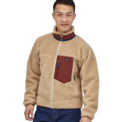 Patagonia Men's Classic Retro-X Jacket - Dark Natural W/Sequoia Red -Patagonia Outlet Sales Patagonia AW22 RetroXJacket DNSequoiaRed 03