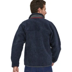 Patagonia Men's Classic Retro-X Jacket - New Navy W/Wax Red -Patagonia Outlet Sales Patagonia AW22 RetroXJacket NavyWaxRed 04