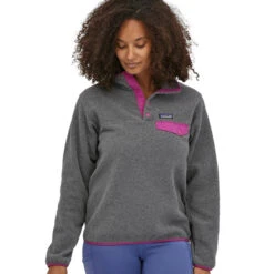 Patagonia Women's LW Synchilla Snap-T Fleece Pullover - Nickel W/Amaranth Pink 6 Patagonia Women's LW Synchilla Snap-T Fleece Pullover - Nickel W/Amaranth Pink -Patagonia Outlet Sales Patagonia AW22 WSynchillaPullover NLAM 03