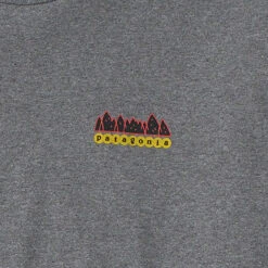 Patagonia Men's Fitz Roy Wild Responsibili-Tee - Gravel Heather -Patagonia Outlet Sales Patagonia AW23 MsFitzRoyWildTee GLH 05
