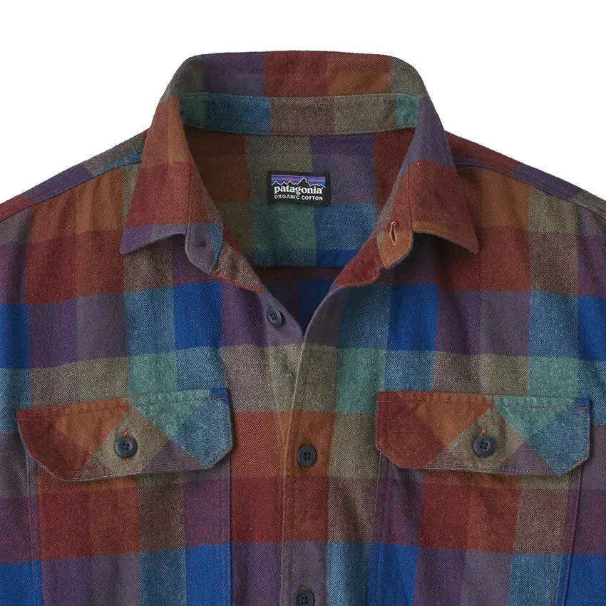 Patagonia Men's L/S Organic Cotton Fjord Flannel Shirt - Guides: Superior Blue 2 Patagonia Men's L/S Organic Cotton Fjord Flannel Shirt - Guides: Superior Blue - Image 2