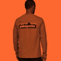 Patagonia Men's Long Sleeved P-6 Logo Responsibili-Tee - Nouveau Green -Patagonia Outlet Sales Patagonia AW23 MsLSP6Responsibilitee NUVG 03