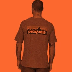 Patagonia Men's P-6 Logo Responsibili-Tee - Touring Red -Patagonia Outlet Sales Patagonia AW23 MsP6ResponsibiliTee NUVG 03 77eeb8bc 4cdc 4f7b 8ae5 a4becffb07a4