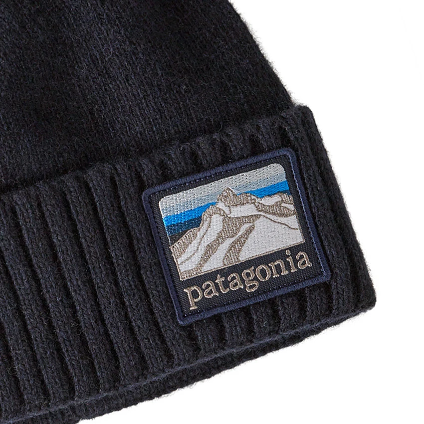Patagonia Brodeo Beanie - Line Logo Ridge: Classic Navy 2 Patagonia Brodeo Beanie - Line Logo Ridge: Classic Navy - Image 2