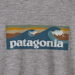 Patagonia Men's Capilene Cool Daily Graphic Shirt - Waters - Boardshort Logo Abalone Blue: Feather Grey 7 Patagonia Men's Capilene Cool Daily Graphic Shirt - Waters - Boardshort Logo Abalone Blue: Feather Grey -Patagonia Outlet Sales Patagonia SS23 CapGraphicShirtWaters BLAF 03