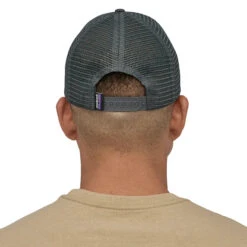 Patagonia P-6 Logo LoPro Trucker Hat - Forge Grey -Patagonia Outlet Sales Patagonia SS23 P6Trucker ForgeGrey 03