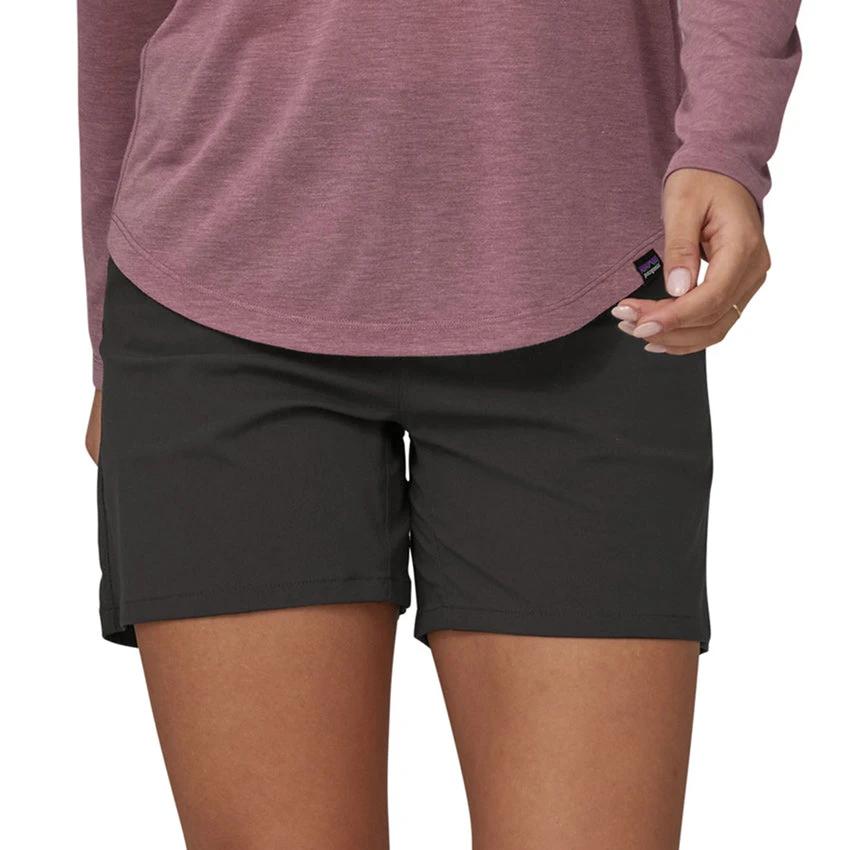 Patagonia Women's Quandary Shorts - 5" - Black 4 Patagonia Women's Quandary Shorts - 5" - Black - Image 4