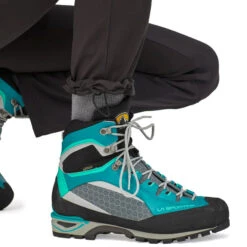 Patagonia Women's Altvia Alpine Pants - Reg - Black 9 Patagonia Women's Altvia Alpine Pants - Reg - Black -Patagonia Outlet Sales Patagonia Womens AltviaAlpinePants Black 05