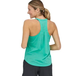 Patagonia Women's Capilene Cool Trail Tank - Fresh Teal -Patagonia Outlet Sales Patagonia WsCapCoolTank Teal 03