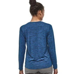 Patagonia Women's LS Capilene Cool Daily Shirt - Viking Blue - Navy Blue X-Dye -Patagonia Outlet Sales Patagonia WsLSCapCoolDailyShirt VikingBlue 03