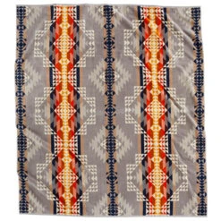 Pendleton Jacquard Beach Towel For Two - Smith Rock