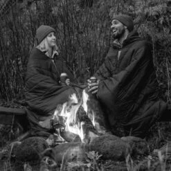 Rumpl Original Puffy Blanket - Sierra Spring Fade -Patagonia Outlet Sales Rumpl OriginalPuffyBlanket Black 05 d1dfc6b7 714c 452f 82be d90ab31ed7ca