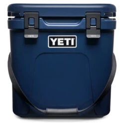Yeti Roadie 24 Cool Box - Navy